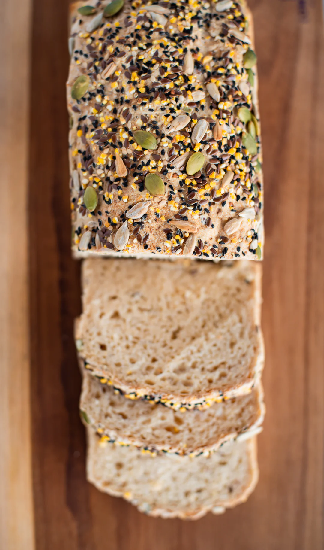 Earthy Grains Seeded Gluten Free Bread (440 gm)