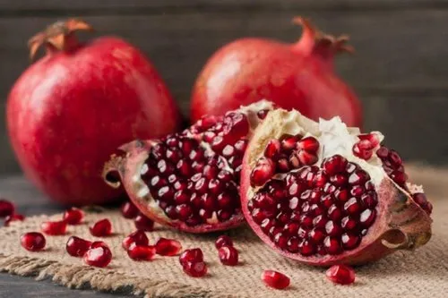 Pomegranate (Anaar)